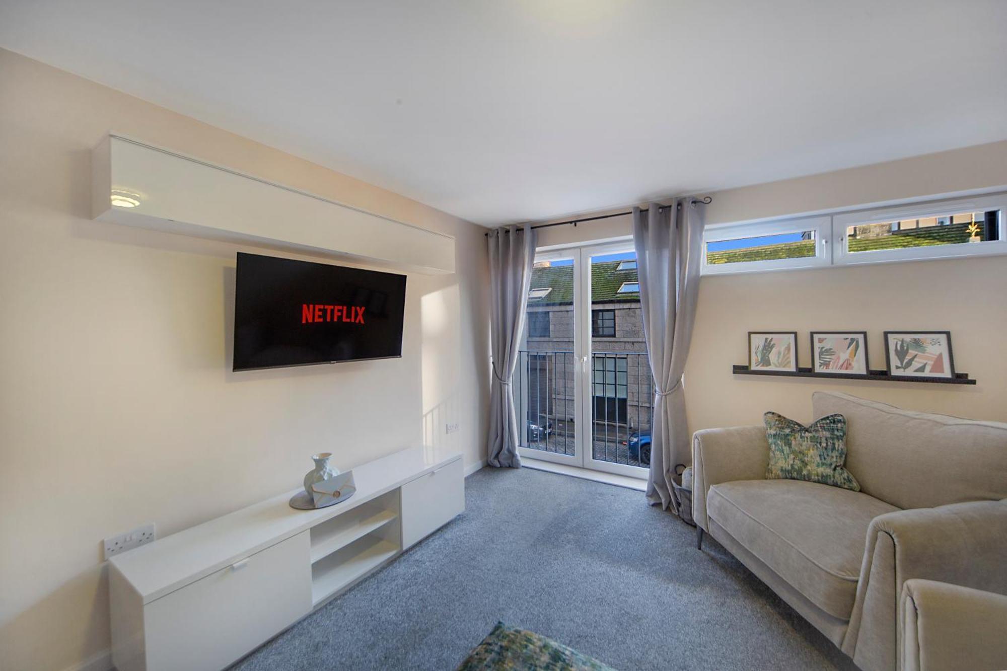 Apartment Mearns Street ✪ Grampian Lettings Ltd *